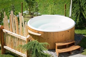 outdoor whirlpool